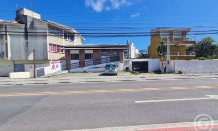 Loja comercial para alugar em Florianópolis: estratégica e prática