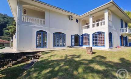 Casa residencial para alugar no Monte Verde, Florianópolis: espaço, conforto e praticidade
