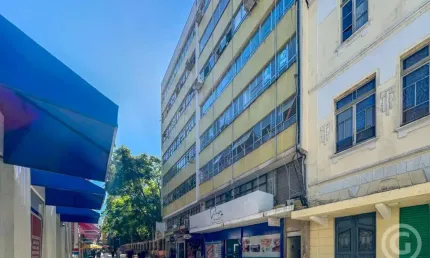 Sala comercial ampla e estrategicamente localizada em Florianópolis