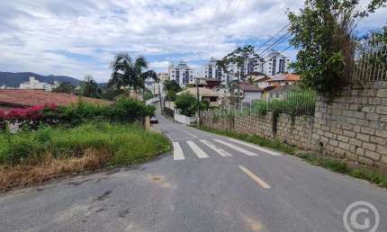 Terreno amplo para alugar em Florianópolis, perfeito para expandir o seu negócio