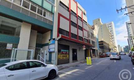 Prédio comercial imponente no coração de Florianópolis - ideal para ampliação de negócios