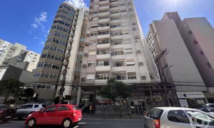 Loja comercial ampla e estrategicamente localizada em Florianópolis