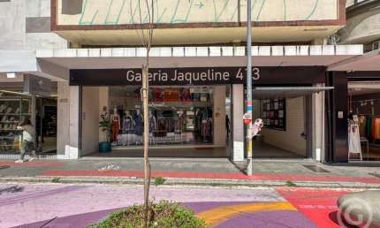 Loja ampla e bem localizada no Centro de Florianópolis para aluguel
