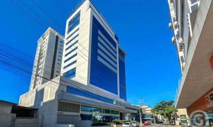Descubra sua nova loja no coração do Estreito com estrutura ideal para prosperar