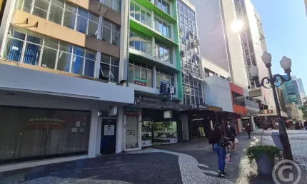 Aproveite a oportunidade: Prédio comercial para alugar no centro de Florianópolis com redução de preço