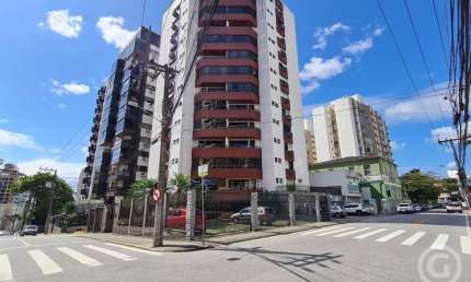 Apartamento com 3 quartos para alugar na Rua Rafael Bandeira, 26, Centro, Florianópolis