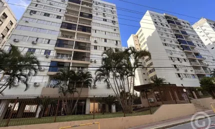 Apartamento com 3 quartos para alugar na Rua Almirante Lamego, 748, Centro, Florianópolis