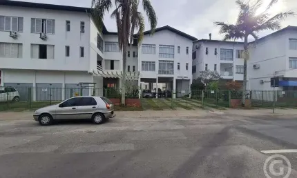 Descubra o conforto de viver a uma quadra da praia em Canasvieiras