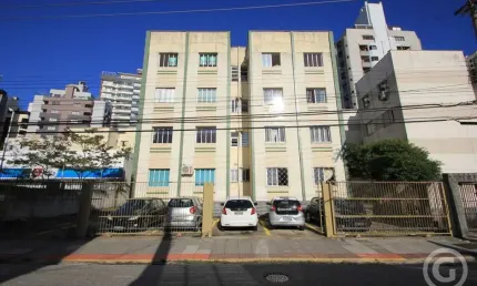 Apartamento com 2 quartos para alugar na Rua Germano Wendhausen, 142, Centro, Florianópolis