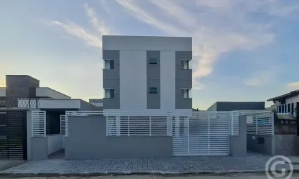 Descubra seu novo lar em florianópolis: apartamento semimobiliado com excelente localização