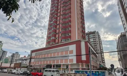 Descubra seu novo lar com vista livre no edifício maryah