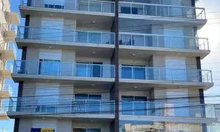 Apartamento com 3 quartos para alugar na Avenida Nereu Ramos, 5751, Itacolomi, Balneário Piçarras