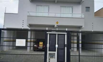 Apartamento perto do mar(Ótimo Preço)Suíte + 1, sacada com churras