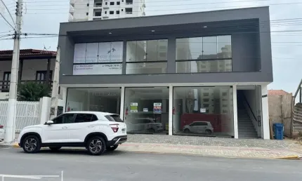 Sala comercial para alugar na Avenida Emanoel Pinto, 100, Centro, Balneário Piçarras