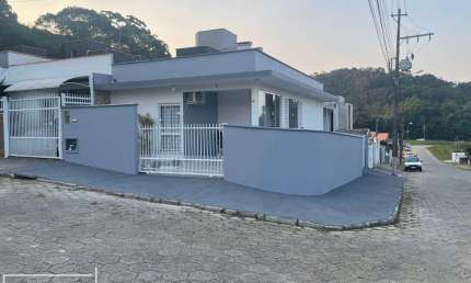 Casa com 2 quartos à venda na Rua Maria Espíndola Francez, 200, Nossa Senhora de Fátima, Penha