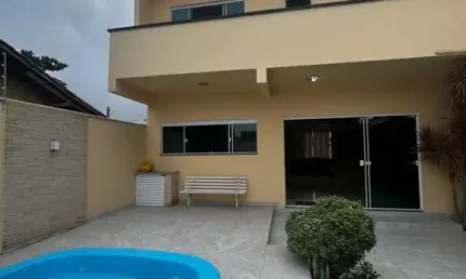sobrado mobiliado com piscina e acabamento de alto padrao