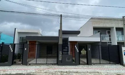 Casa com 2 quartos à venda na Rua Campo Largo, 1000, Itacolomi, Balneário Piçarras