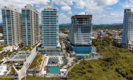Apartamento com 3 quartos à venda na Avenida Nereu Ramos, 4770, Itacolomi, Balneário Piçarras