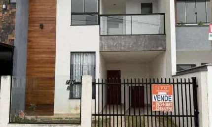 Casa com 3 quartos à venda na Rua Canto Do Sol, 751, Itacolomi, Balneário Piçarras