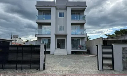 Apartamento com 3 quartos à venda na 1073, 200, Itacolomi, Balneário Piçarras