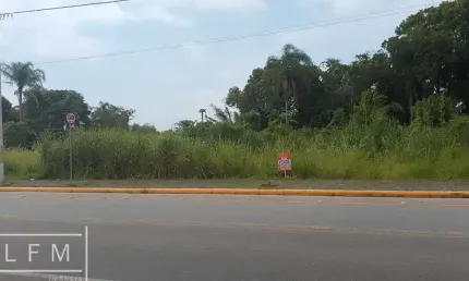 Terreno à venda na Avenida Victo Zimermann, 1200, Itacolomi, Balneário Piçarras
