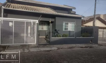 Casa com 1 quarto à venda na Rua Paraiba, 141, Armação, Penha