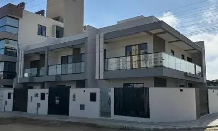 Casa com 3 quartos à venda na Rua Nonato Costa, 350, Itacolomi, Balneário Piçarras