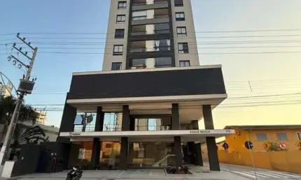 apartamento frente mar a venda em Balneário Piçarras Sc