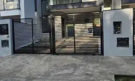 Casa sobrado pronto para morar em balneário piçarras sc