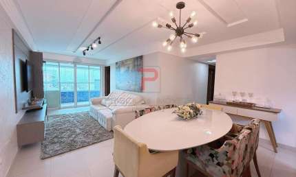 Apartamento a Apenas 100m da Praia TODO PROJETADO E MOBILIADO!
