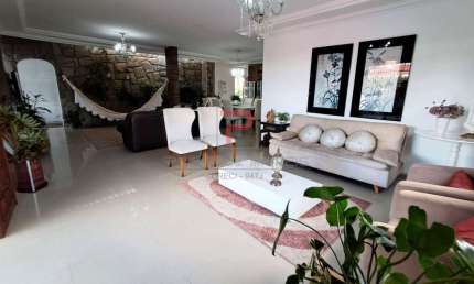 Casa com 5 quartos à venda na Rua Lionildo Francisco de Oliveira, Estados, João Pessoa