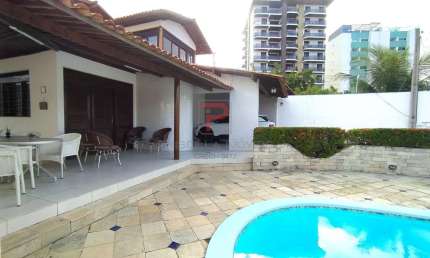 Casa a 70M DO MAR com 4 DORMITÓRIOS no Jardim Oceania
