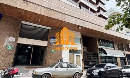APARTAMENTO COM DOIS QUARTOS SENDO UMA SUÍTE A 100 METROS DA PRAIA DO FORTE