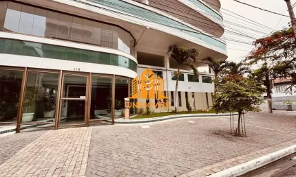 Apartamento com Três quartos no braga com vista mar