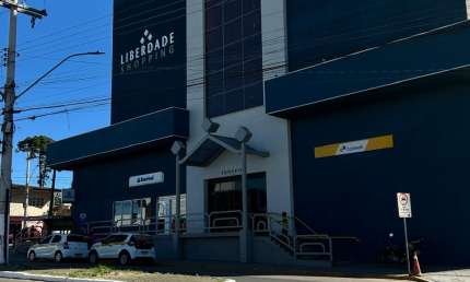 Sala comercial à venda na Avenida Liberdade, 2282, Santa Isabel, Viamão