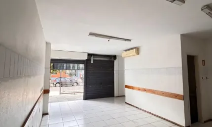 Sala comercial com 1 sala para alugar na Rua Quintino Bonetto, 45, Santa Isabel, Viamão