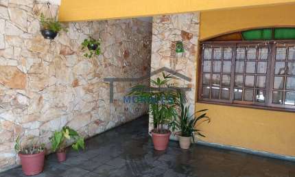 CASA 100% TÉRREA COM 175M² DE TERRENO - 03 QUARTOS (02 SUÍTES)