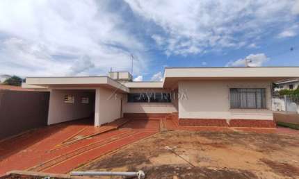 Casa com 8 quartos para alugar na Hélice, --, Caravelle, Londrina por R$ 9.000