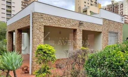 Casa comercial com 1 sala para alugar na Avenida Higienópolis, --, Centro, Londrina por R$ 15.000