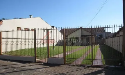 Casa com 3 quartos à venda na Caiapós, --, Jardim São Paulo, Londrina por R$ 350.000