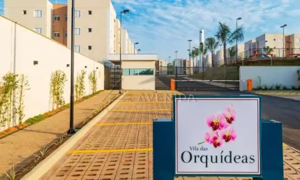 Apartamento com 2 quartos à venda na Oséias Furtoso, --, Leonor, Londrina por R$ 240.000