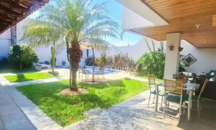 Casa com 6 quartos à venda na Rua Juvenal Borges de Macedo, --, Mediterrâneo, Londrina por R$ 1.600.000
