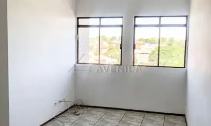 Apartamento com 3 quartos à venda na Rua Coronel Camisão, --, Jardim Europa, Londrina por R$ 200.000