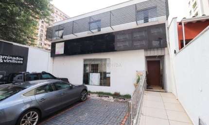 Casa comercial com 6 salas para alugar na Rua Espírito Santo, --, Centro, Londrina por R$ 8.000