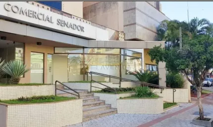 Sala comercial com 4 salas para alugar na Rua Senador Souza Naves, --, Centro, Londrina por R$ 6.980