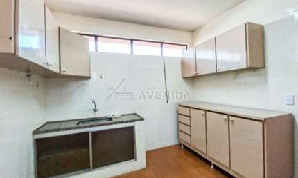 Apartamento com 2 quartos para alugar na Rua Espírito Santo, --, Centro, Londrina por R$ 1.480