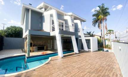 Casa com 3 quartos para alugar na Antônio Inácio Pereira, --, Coliseu, Londrina por R$ 5.900