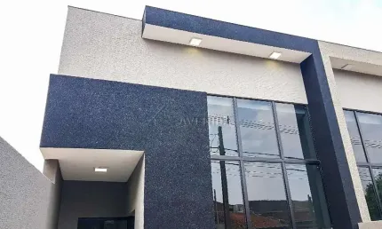 Casa com 3 quartos para alugar na Rua Astor Boer, --, Sabará III, Londrina por R$ 2.600
