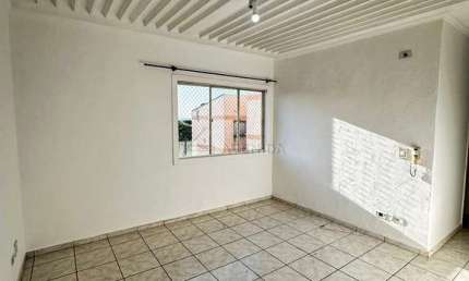 Apartamento com 3 quartos para alugar na Rua Mangaba, --, Panorama, Londrina por R$ 1.300