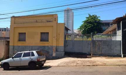 Ponto comercial com 1 sala para alugar na Rua Mossoró, --, Centro, Londrina por R$ 7.500